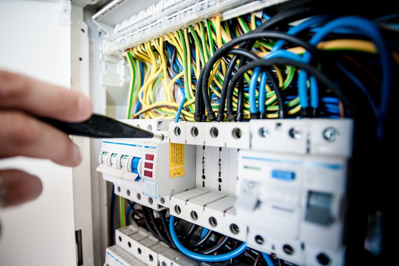 Electrical Courses - MOS Training Electrical Courses - MOS Training